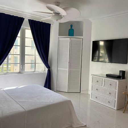 Sobe Ocean View Ocean Dr Charming Studio -316 Маямі-Біч Екстер'єр фото